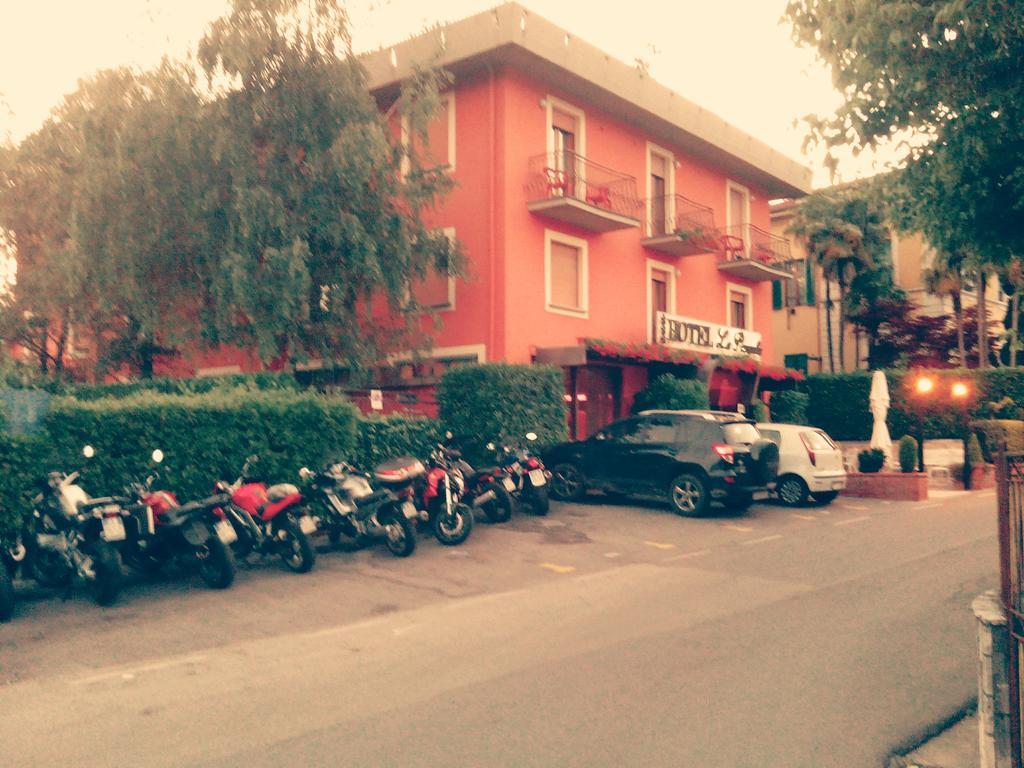 凉棚酒店 巴尔加 外观 照片